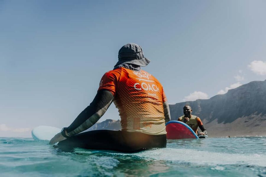 Lanzarote: Famara Surf Lessons & Courses for All Levels - Three-day and five-day courses for real progress