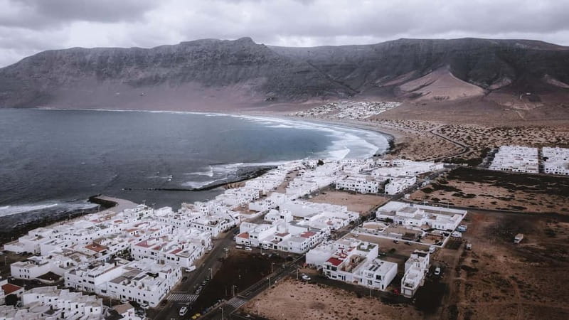 Lanzarote's First Surf School - 2-hour or 4-hour classes - Beginner lessons that keep nerves under control