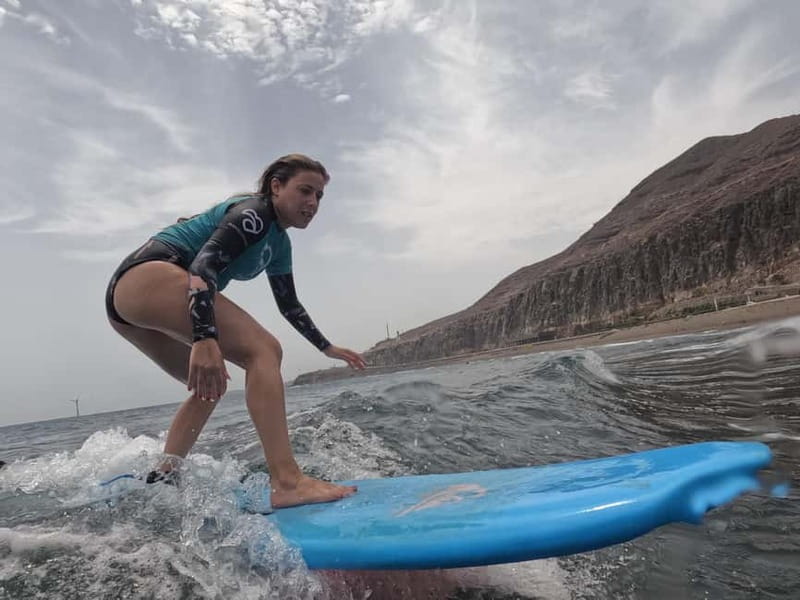 Las Palmas de Gran Canaria: Group surf lessons on La Laja beach - Key points before you book