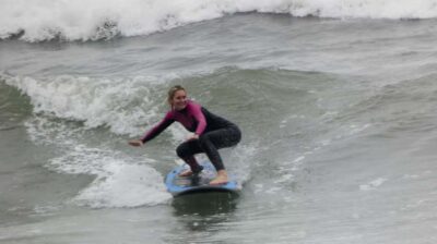 Surf Class with Equipment and Instructor
