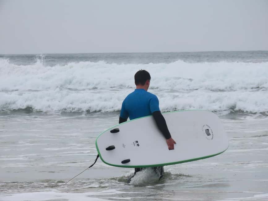 Lisbon Surf Guide - Surf class & Pick Up - Surf culture without leaving the Lisbon area