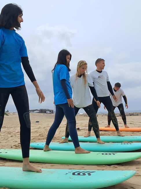 Lisbon Surf Guide - Surf class & Pick Up - The price and what you actually receive