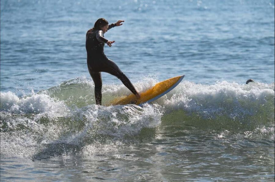 Lisbon Surf Guide - Surf class & Pick Up - Who will enjoy this most