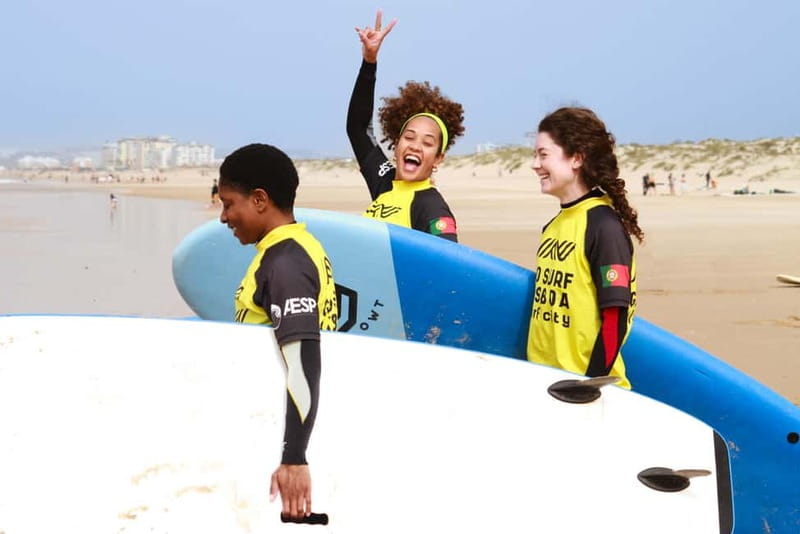 Lisbon: The Surf Instructor - surf lessons with transfer - Small details that make the day easier