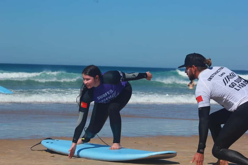 Lisbon: The Surf Instructor - surf lessons with transfer - A short lesson, then roughly two hours surfing