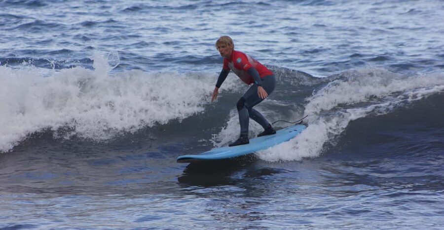 Madeira: Surf Lessons - What the $82 price includes