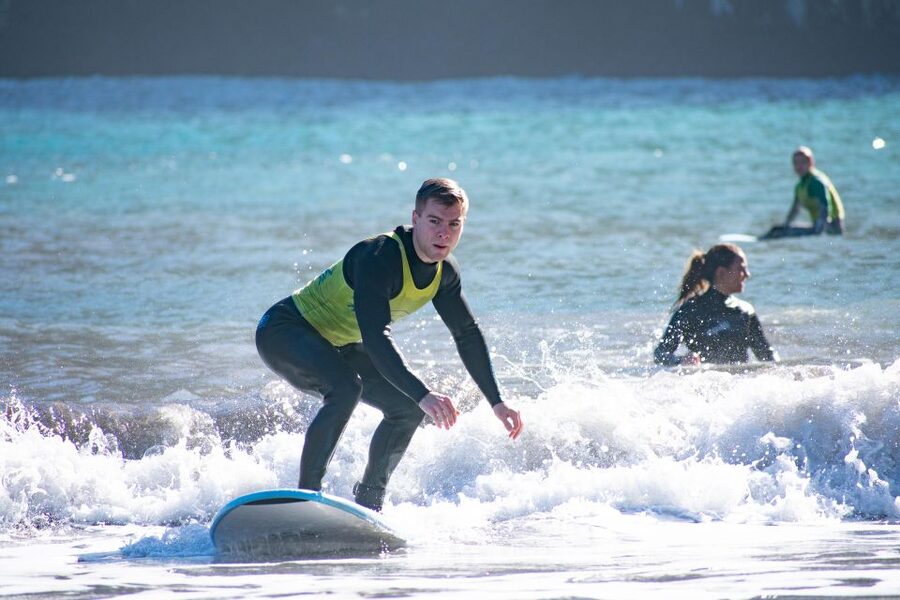 Madeira : Surfing Experience for all - Seixal’s black-sand beach and the mid-tide plan