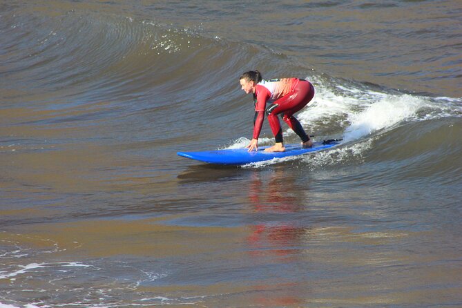 Madeira Surfing Lessons - Aroundfreedom Surf School - Why this Madeira surf lesson works for beginners