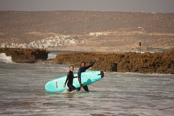 Magic Imouran Surf Lessons - Group size, private lessons, and the social side