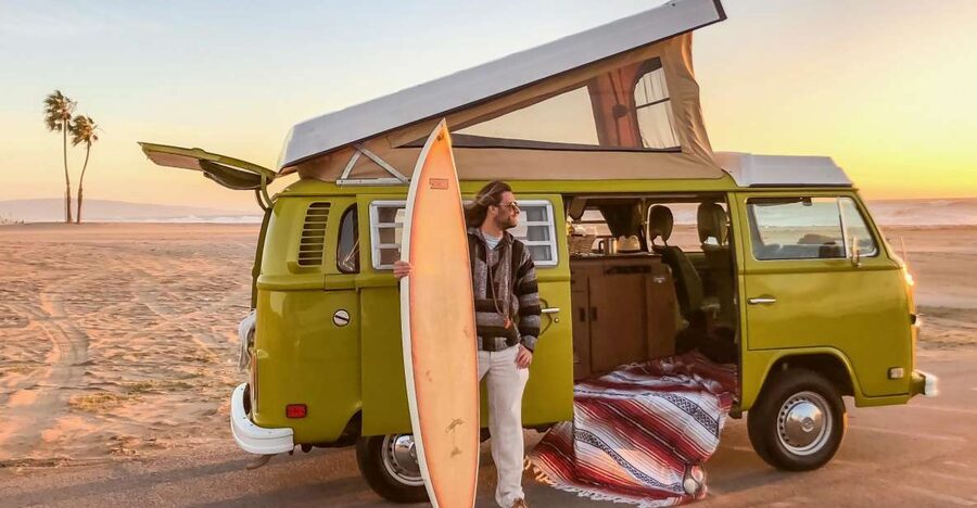 Malibu Beach: Surf Tour in a Vintage VW Van - Malibu Pier and the first coastal views