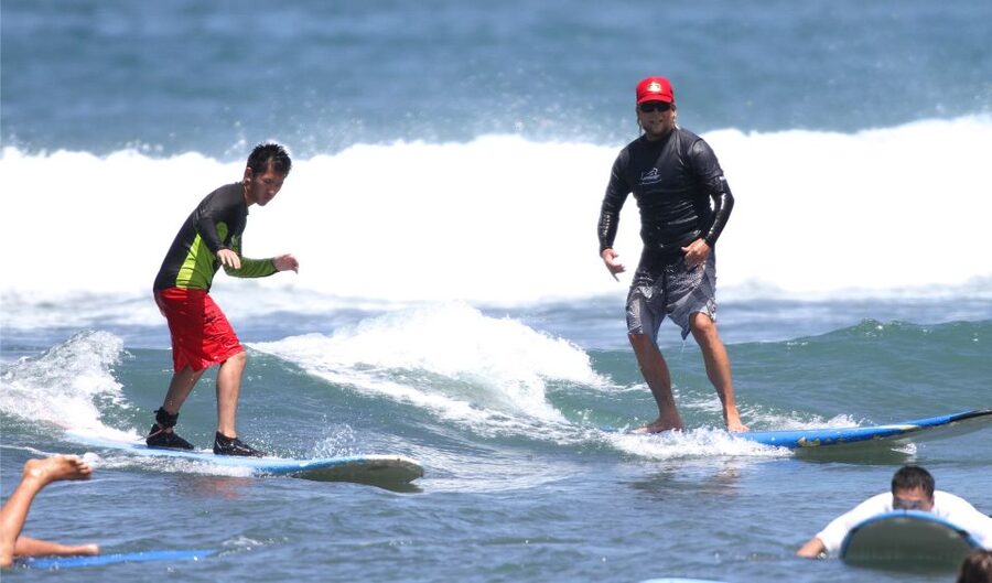 Maui: Private Surf Lessons in Lahaina - Returning the board and cleaning up
