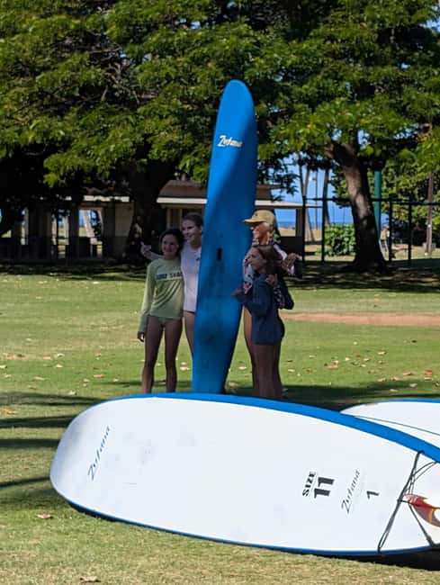 Maui: Surfing Lesson for everyone ; pure fun! - Equipment, clothing, and what you need to bring