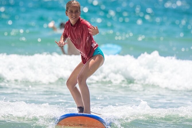 Merrick's Noosa Learn to Surf: 2 Hour group surfing lesson - Noosa conditions, crowded water, and seaweed