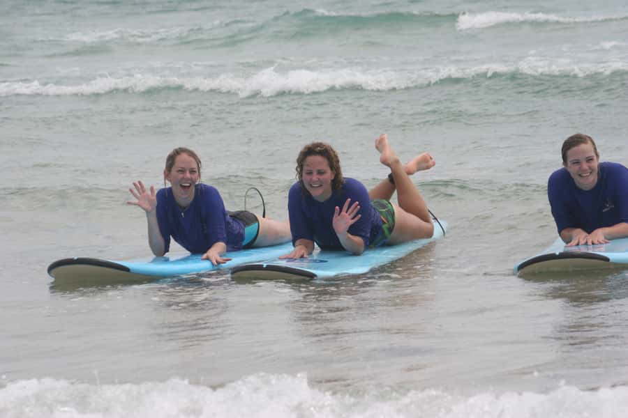 Miami: Group Surf Lesson - Small Groups and One-on-One Feedback