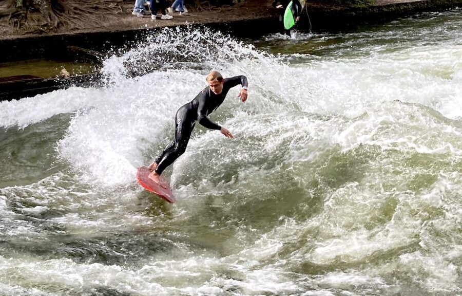Munich Surf Experience Surfing In Munich Eisbach River Wave - Who should book this Munich surf session?