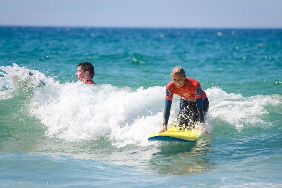 Newquay: Taster Surf Lesson - Starting at Newquay Surf School