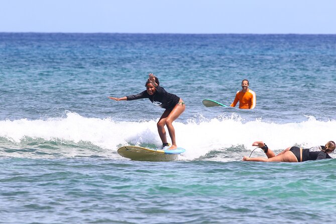 North Shore Surfing Lessons Oahu Hawaii - The next 75 minutes: learning in the water
