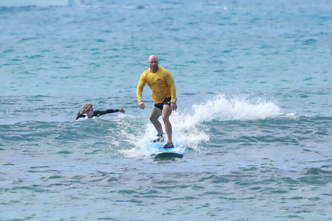 Open Group Surfing Lesson in Waikiki, Hawaii - Equipment, photos, and practical details