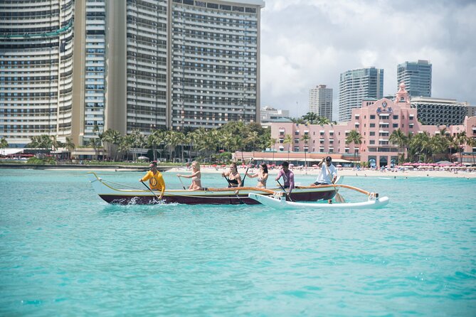 Outrigger Canoe Surfing - Paddling out from Waikiki Beach