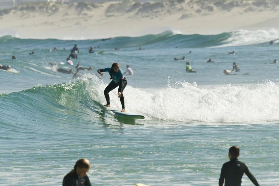 Peniche:Surf lessons Beginners ,Intermediate, advance level - Intermediate and advanced surfers have a reason to come