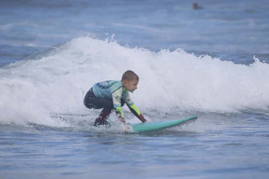 Playa de Las Americas: Surfing Group Lesson +13 Years old - In the Water for the Main Part of the Class