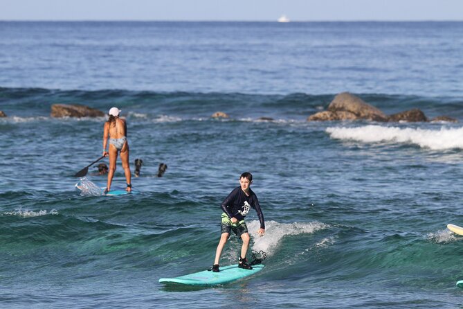 Premium group surf lessons- Kona’s Best Surf Lessons - The value of a maximum eight-person group