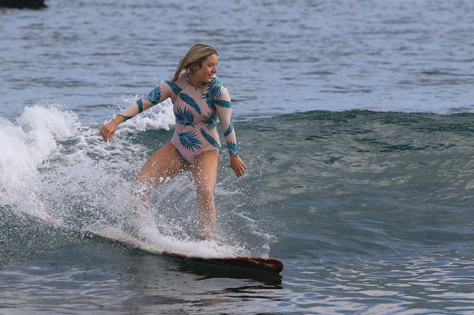 Private Surf Lessons in Padang Padang - Uluwatu - Bali - Meeting at Infinite Wave near Bingin