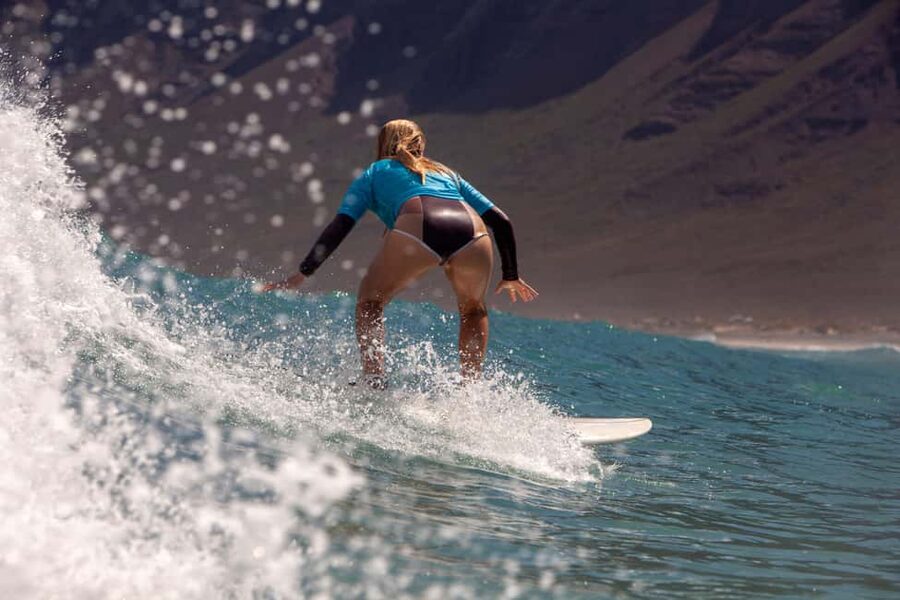 Private Surfing in Lanzarote: Enjoy the waves just for you - ALL LEVELS - Why a private lesson can change your first day