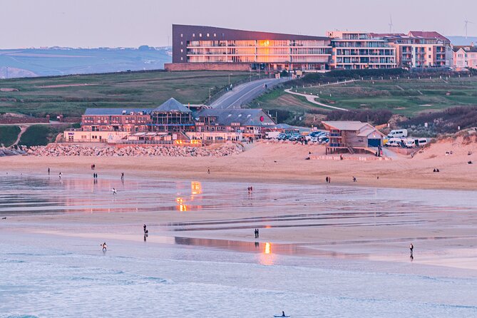 Private Surfing Lesson - Why Fistral Beach is a good place to learn
