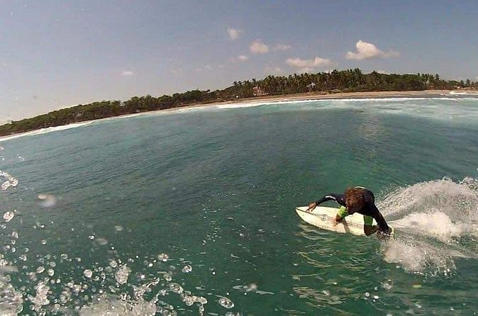 Professional surf lessons Dominican Republic, Cabarete, Encuentro - What beginners can realistically expect in the water