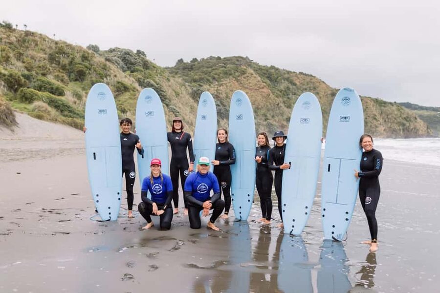 Raglan: Private 1:1 Surf Lesson - Key points to know before you book