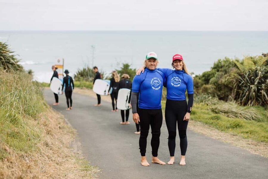 Raglan: Private 1:1 Surf Lesson - A local school with a personal feel