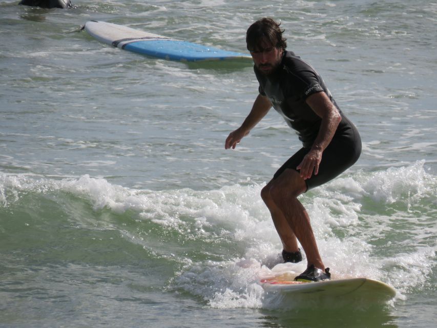 Sal: Surf Lesson - One hour of catching waves