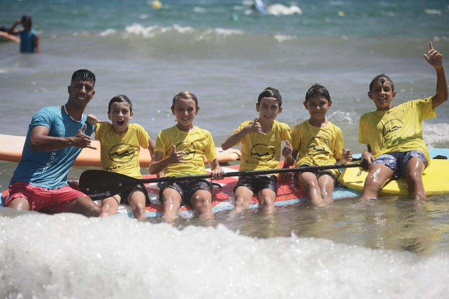 San Juan Beach: Paddle Surf Table rental + Snack and Drink - Key points to know before you book