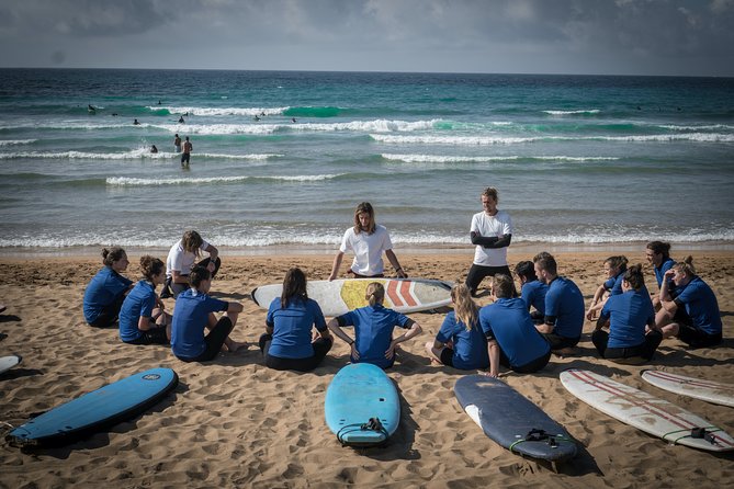 San Sebastián Surf House Accommodation with Meals Included - Surfing first, with an easygoing pace