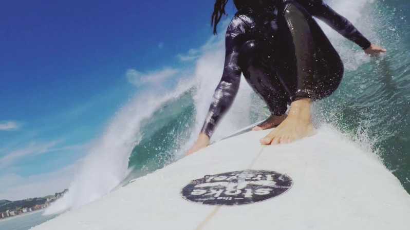 San Sebastian: Surf & Party Hostel - Zarautz surf sessions and the value of daily transfers