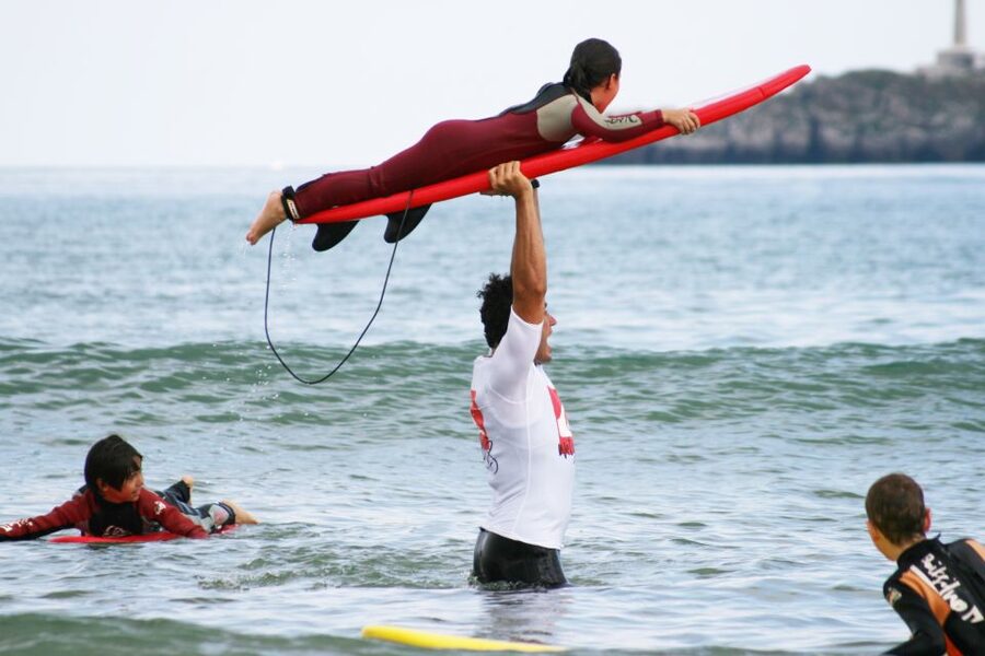Santander: Surf Lessons on Playa de Somo - What your two-hour lesson is likely to involve