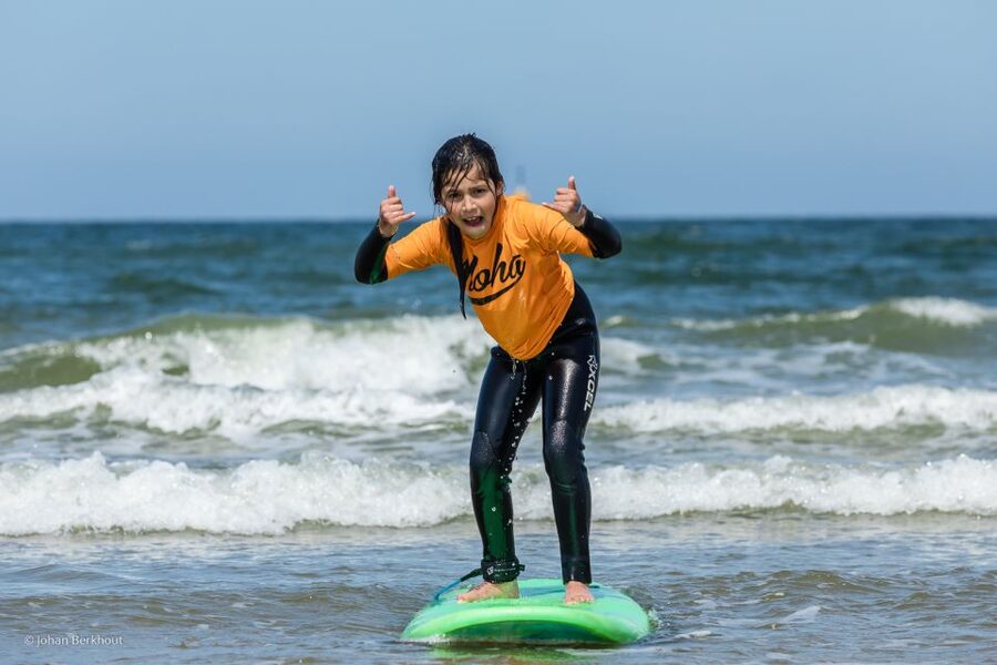 Scheveningen Beach: 1,5-Hour Surf Experience for kids - Key points at a glance