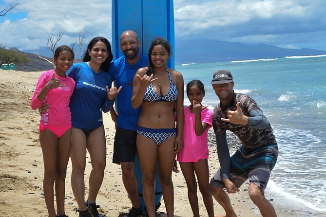 Semi Private Surf Lessons with Experienced Coaches - The first 30 minutes: safety and the pop-up