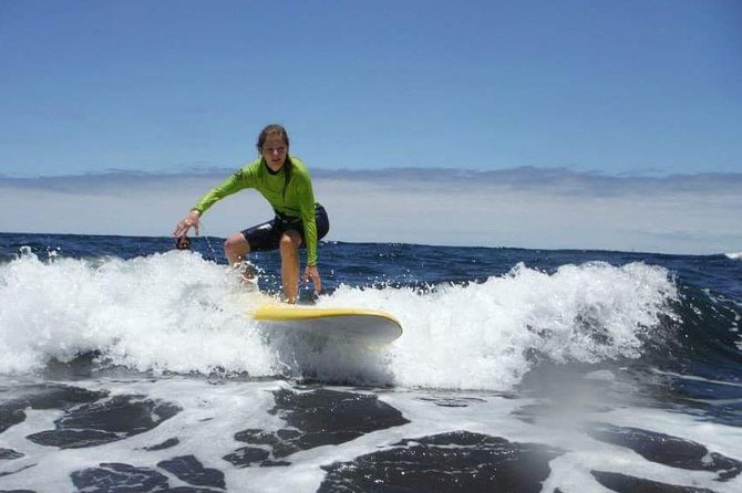 Small-Group Surf Lessons in Gran Canaria - The classroom briefing before the beach
