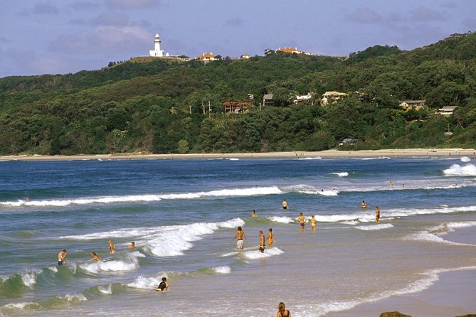 Small-Group Surfing Lessons in Byron Bay - Meeting at Fletcher Street and getting ready