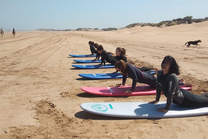 Surf day trip in uncrowded spots - A Lunch Break With Two Local Options