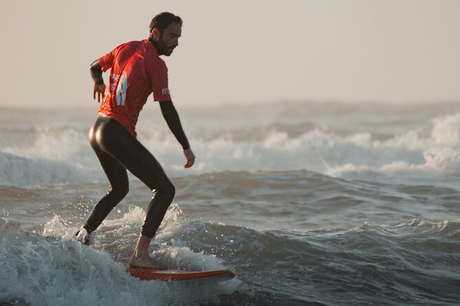 Surf Experience in Peniche - Who will enjoy this most?