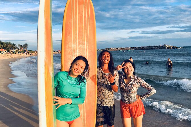 Surf in Vietnam with a local! - What the equipment package includes