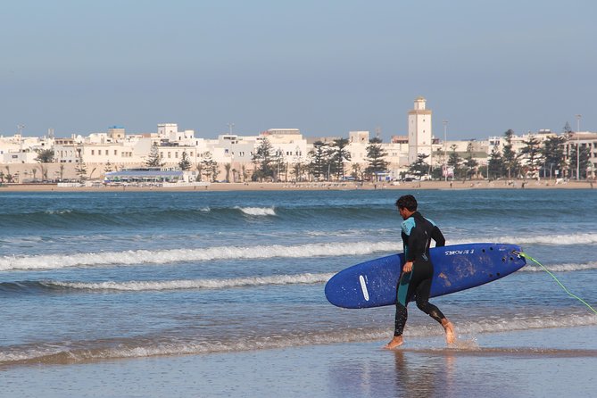 Surf Lesson with local surfer in Essaouira Morocco - Ten minutes of land instruction before the water