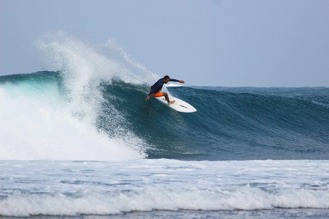 Surf lessons beginners in the Basque Country - Key points at a glance