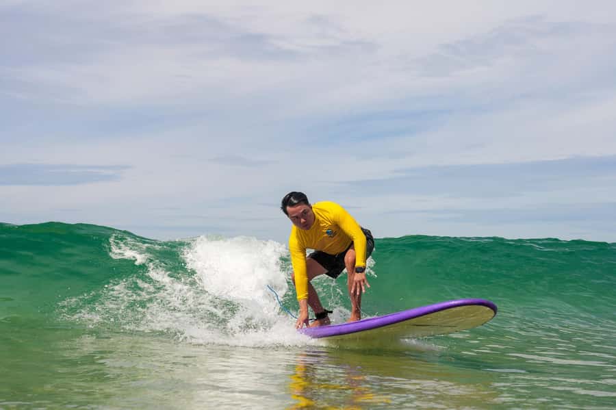 Surf lessons: in Arpoador in Ipanema. - Who should book this Arpoador lesson?