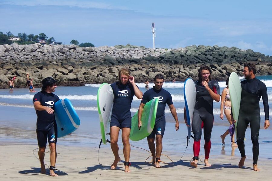 Surf Lessons in Bidart/Biarritz - All Equipment Included - Into the water with an instructor nearby