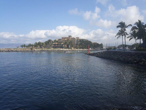 Surf lessons in Puerto Vallarta and Nayarit - Quick points before you book