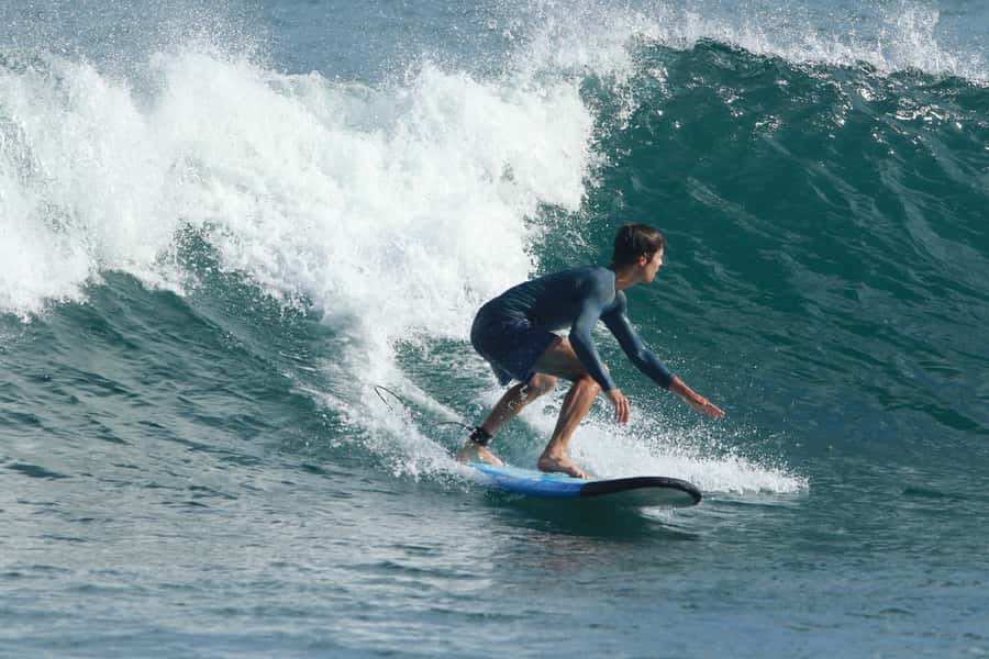 Surf Lessons in Uluwatu for All Levels - Choosing between Balangan, Dreamland, and other breaks